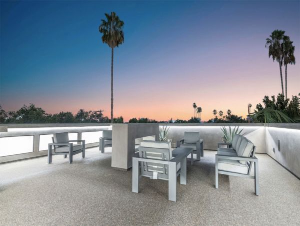 Los Angeles Home 999501