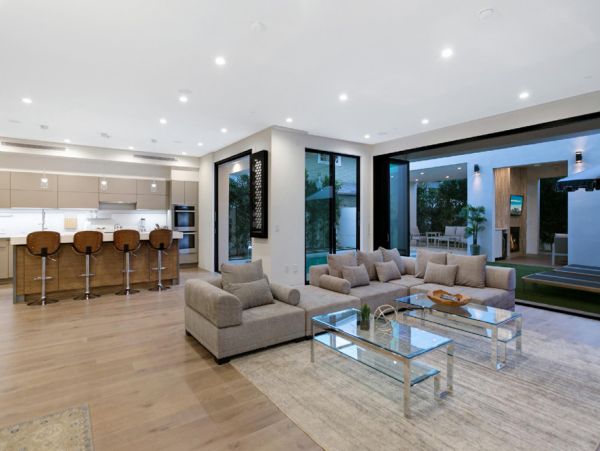 Los Angeles Home 999502