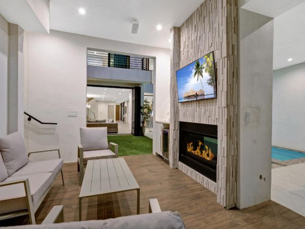 Los Angeles Home 999502