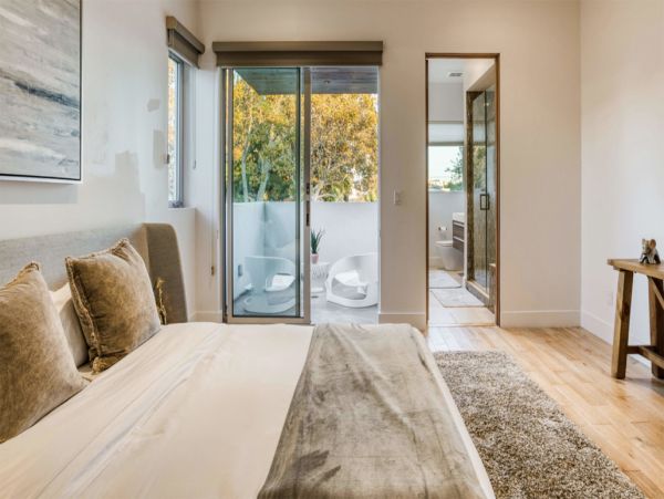 Los Angeles Home 999503