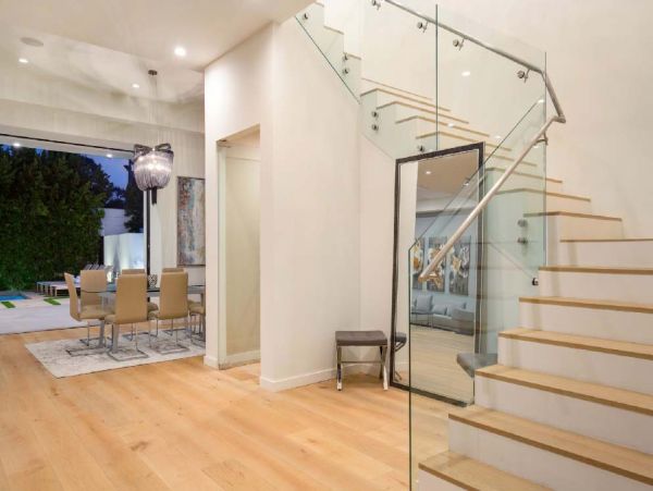 Los Angeles Home 999505