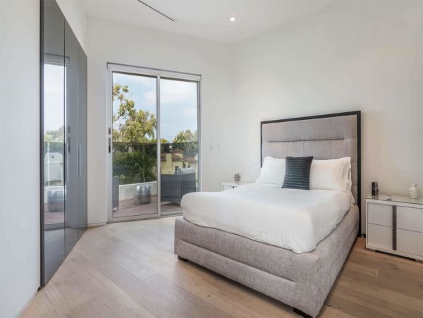 Los Angeles Home 999506