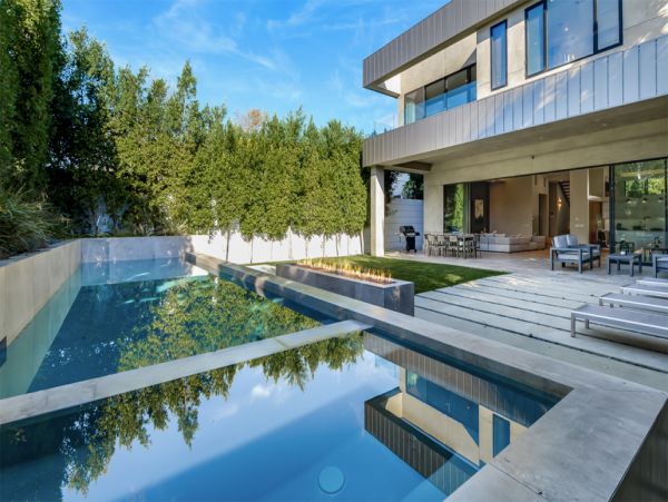 Los Angeles Home 999507