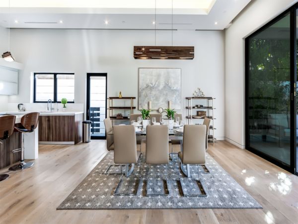 Los Angeles Home 999507