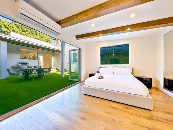 Los Angeles Home 999509