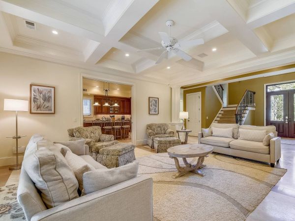 5 Bedroom Exceptional Vacation Pool Home in Hilton Head