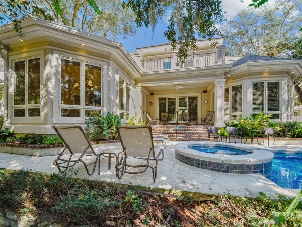 5 Bedroom Exceptional Vacation Pool Home in Hilton Head