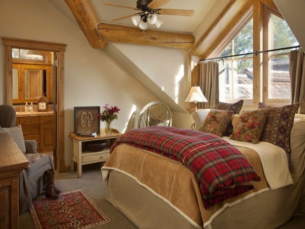 Ski-In/Ski-Out 5 Bedroom Vacation Home With Private Hot Tub