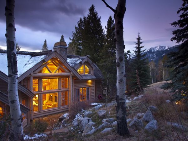 Ski-In/Ski-Out 5 Bedroom Vacation Home With Private Hot Tub
