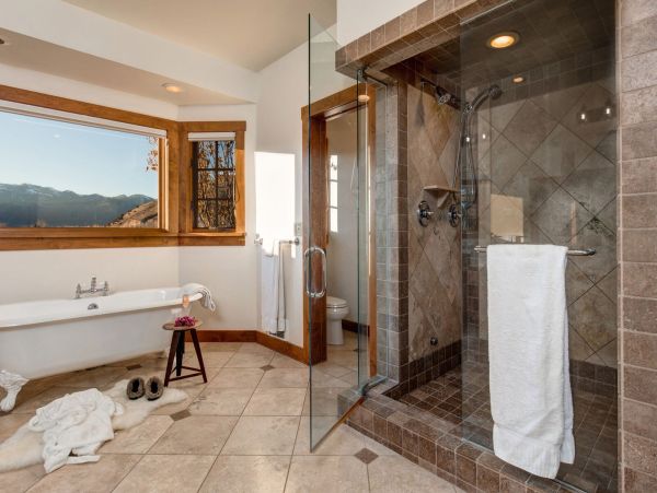 Truly Magnificent Six Bedroom Family Home In Jackson Hole