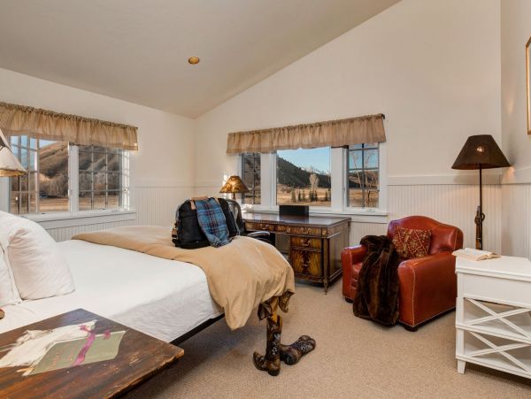 Truly Magnificent Six Bedroom Family Home In Jackson Hole