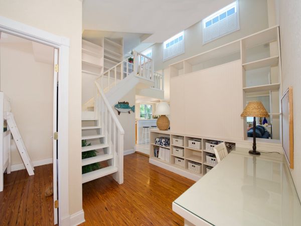 3 Bedroom Beach Vacation Home in Fort Myers Sleeps 8 Guests