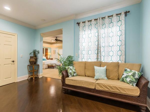 Orlando Luxury Five Bedroom Vacation Villa with Private Pool
