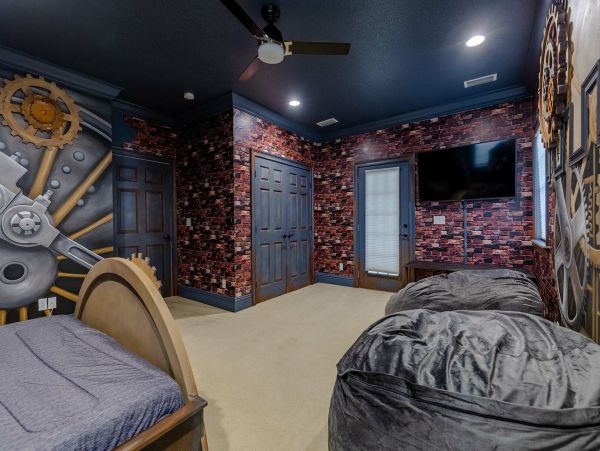 Orlando Luxury Five Bedroom Vacation Villa with Private Pool