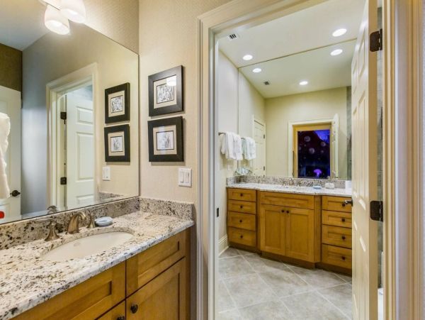 Orlando Luxury Five Bedroom Vacation Villa with Private Pool