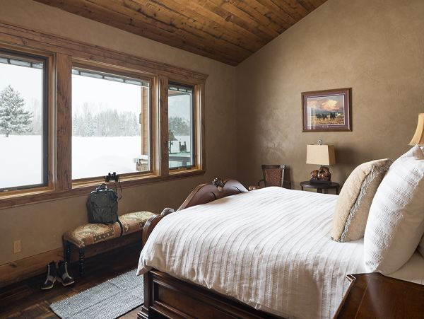 Jackson Hole Luxurious Vacation Home Sleeps 10 Mountain View