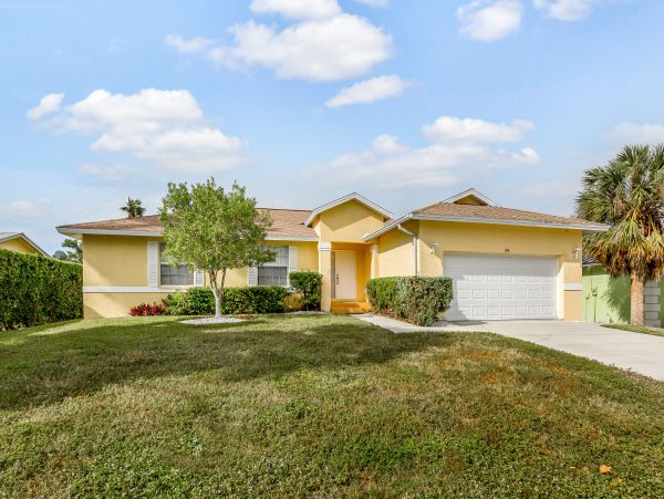 Marco Island Walk to Beach Three Bedroom Vacation Pool Home