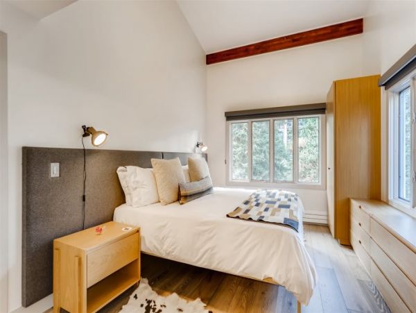 Golden PEak Walk to Lift Vail Condo nicely remodeled