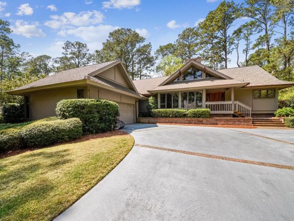 Gorgeous 4 Bedroom Vacation Pool Home In Hilton Head