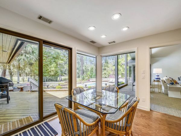 Gorgeous 4 Bedroom Vacation Pool Home In Hilton Head