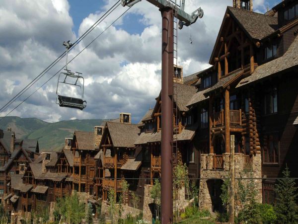 Mountain Ski in Ski out Luxury Penthouse