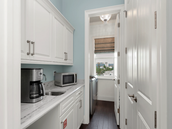Fort Myers Beach Luxury Vacation Home with Pool and Boat Dock