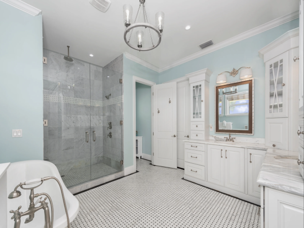 Fort Myers Beach Luxury Vacation Home with Pool and Boat Dock