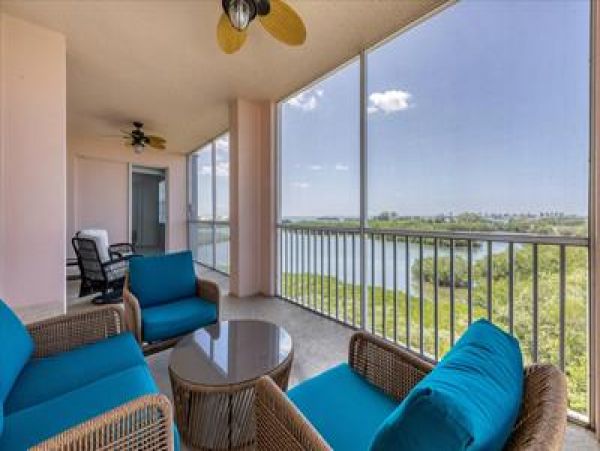 Boca Grande 3 Bedroom Condo Corner Unit - Great Value Rental