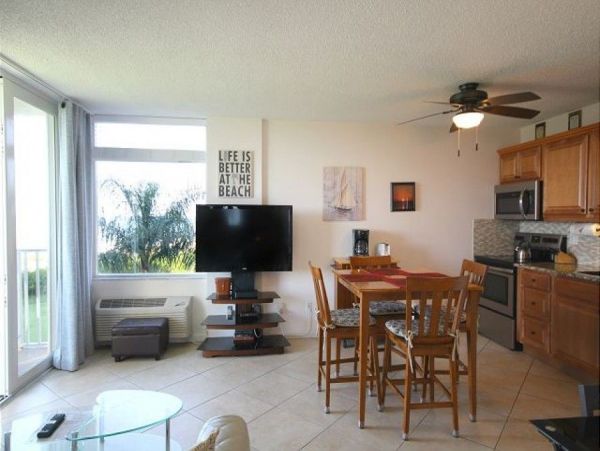 Fort Myers Condo 999566