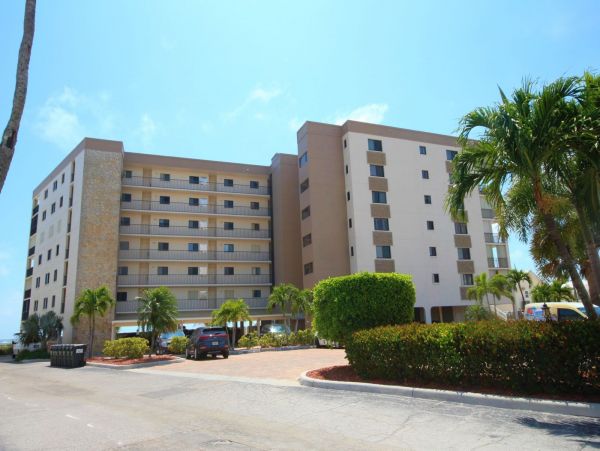 Fort Myers Condo 999587
