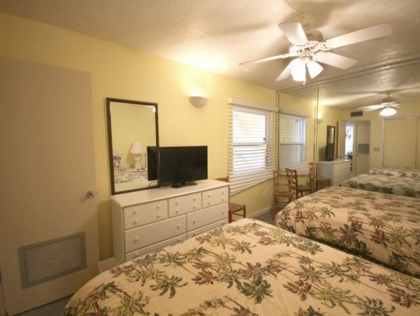 Fort Myers Condo 999595