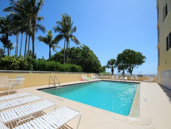 Fort Myers Condo 999596