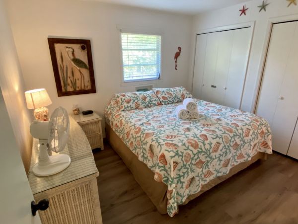 Walk to Beach Vacation Home in Fort Myers Two Bedrooms