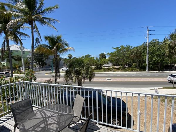 Walk to Beach Vacation Home in Fort Myers Two Bedrooms