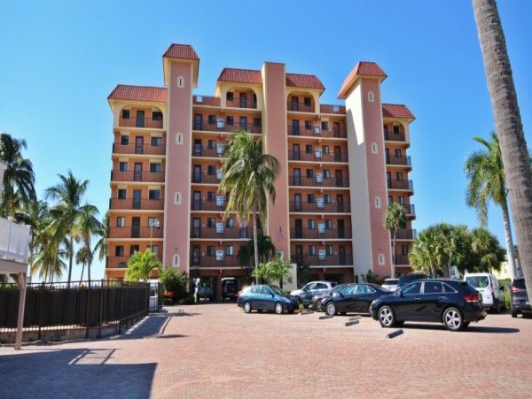 Fort Myers Condo 999609