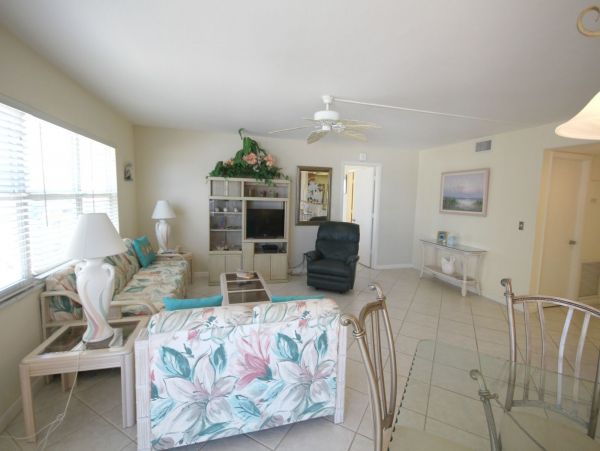 Fort Myers Condo 999610