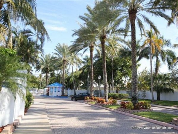 Fort Myers Condo 999614