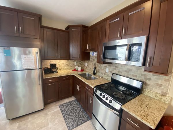 Foryt Myers Vacation Apartment One Bedroom Steps from Beach