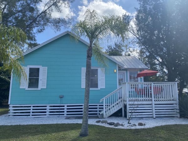 Fort Myers Value Vacation Home Two Bedrooms Sleeps 4 Guests