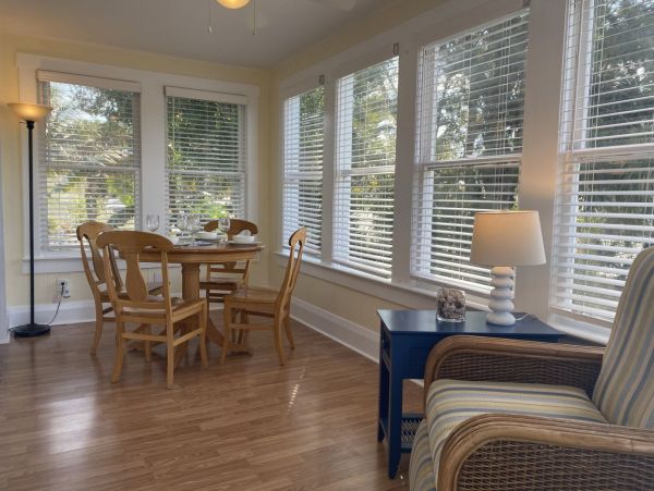 Fort Myers Value Vacation Home Two Bedrooms Sleeps 4 Guests