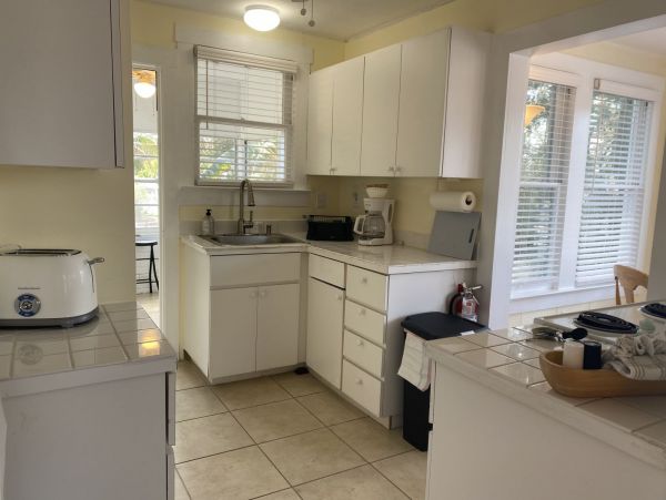 Fort Myers Value Vacation Home Two Bedrooms Sleeps 4 Guests