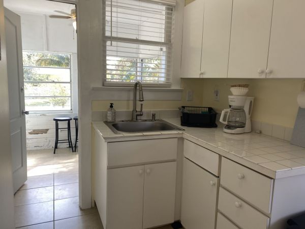 Fort Myers Value Vacation Home Two Bedrooms Sleeps 4 Guests