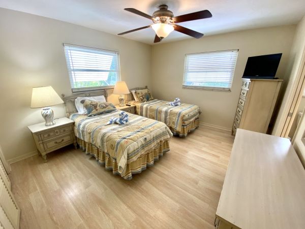 Fort Myers Home 999621