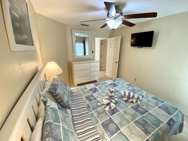 Fort Myers Home 999621