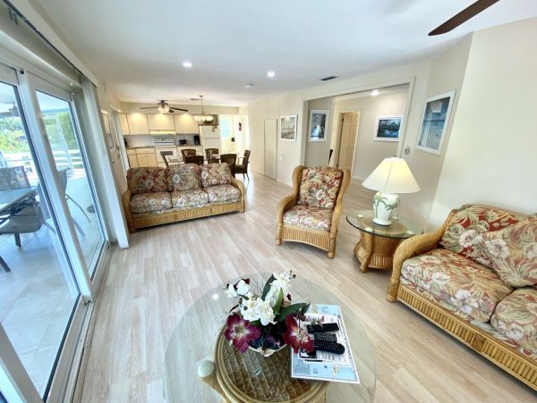 Fort Myers Home 999621