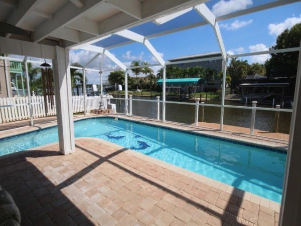 Fort Myers Home 999621