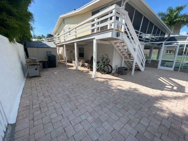 Fort Myers Home 999621