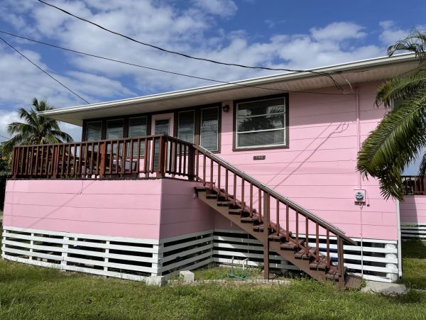 Walk to Beach Fort Myers Vacation Home Canal Views