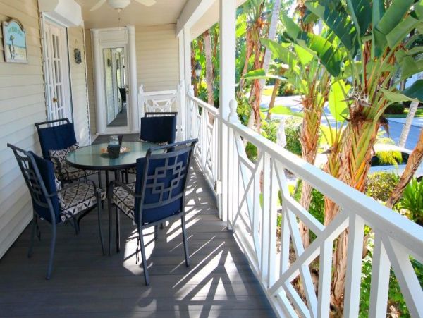 Private Pool Vacation Home in Fort Myers Three Bedrooms