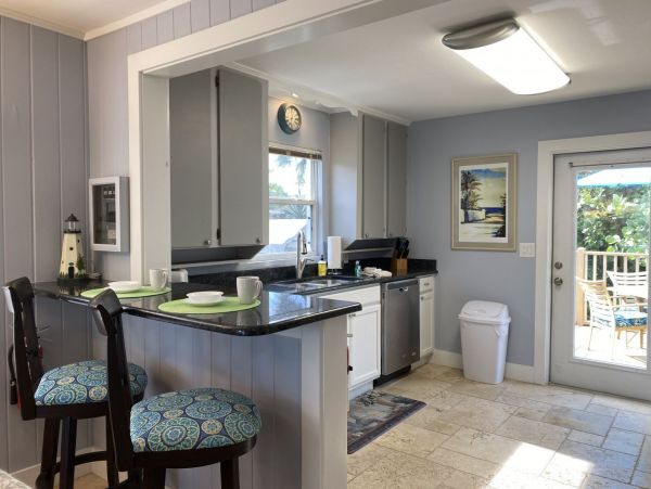 Walk to Beach Fort Myers Vacation Home Two Bedrooms Sleeps 4